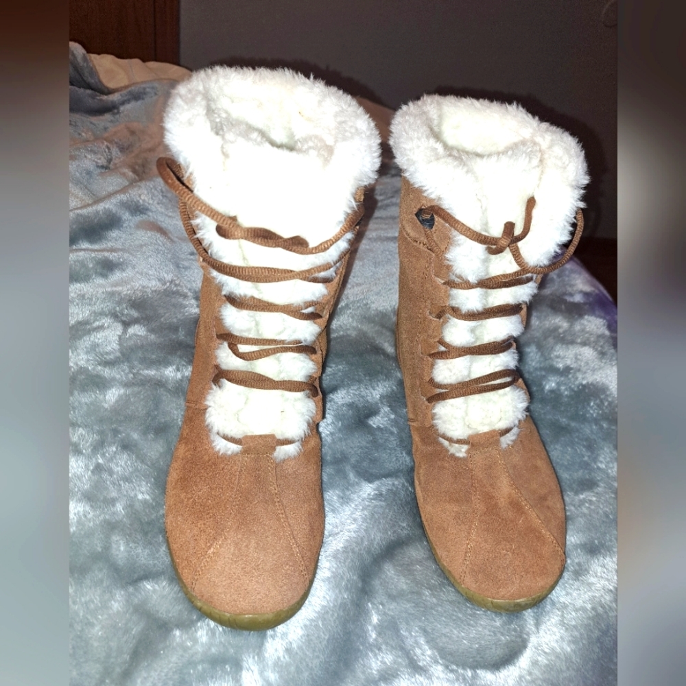 Stoney River Tan Suede Leather Sherpa Fur Lace Up Boots Size 8